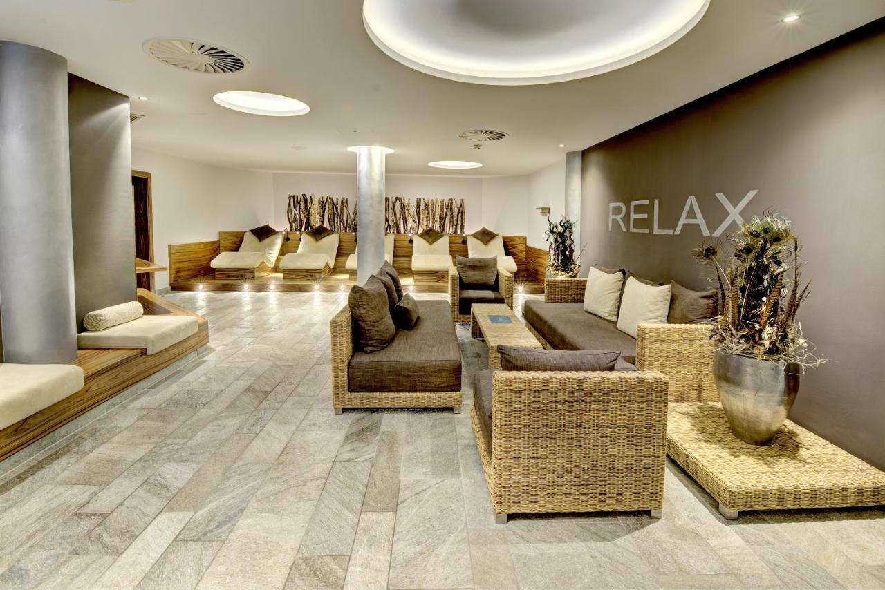 Hotel Gut Brandlhof Saalfelden Extérieur photo